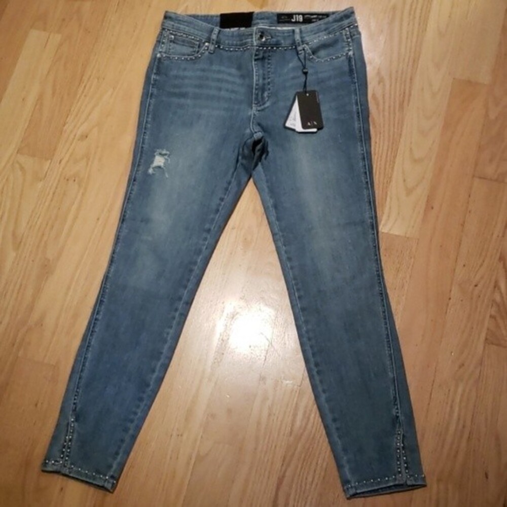 Armani Blue Jeans Size 31 Chic Edgy Feminine Silver Rivet Trim Straight Leg New